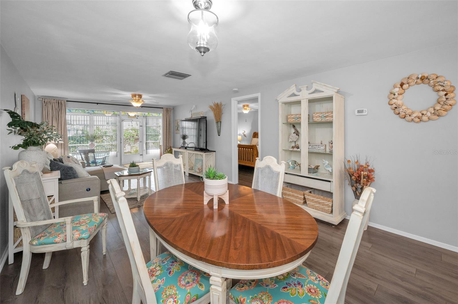 GARDENS OF BEACON SQUARE CONDO - Residential