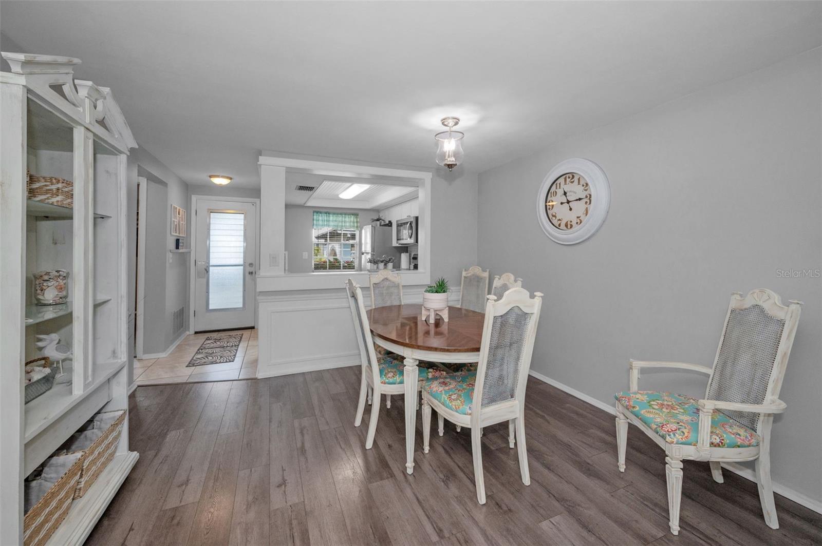 GARDENS OF BEACON SQUARE CONDO - Residential