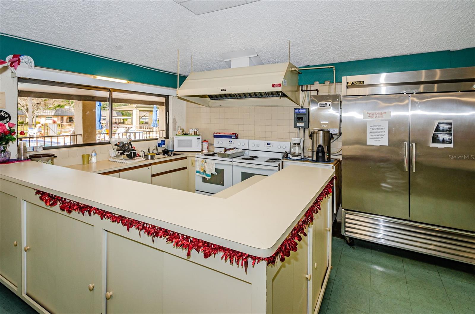 GARDENS OF BEACON SQUARE CONDO - Residential