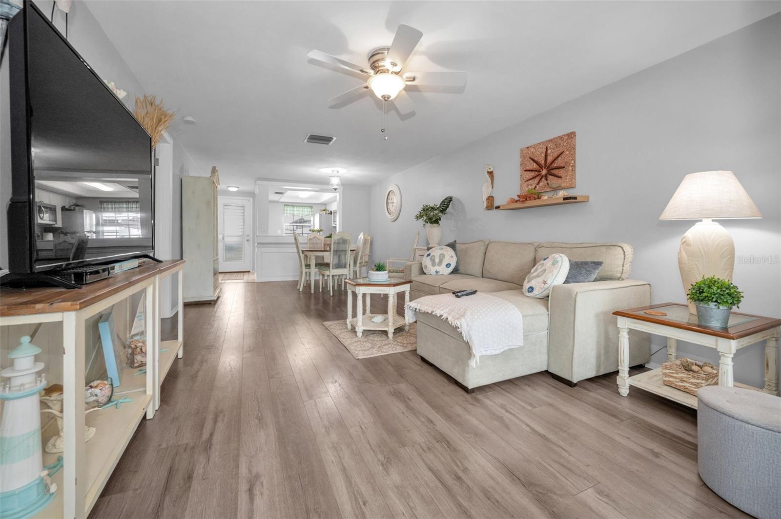 GARDENS OF BEACON SQUARE CONDO - Residential