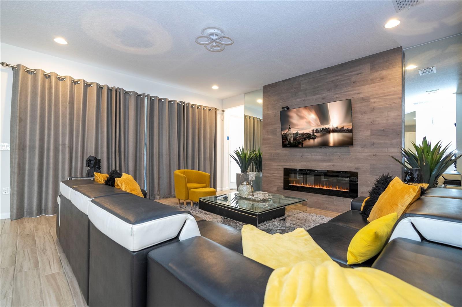 SONOMA RES/TAPESTRY-PH 1 - Residential