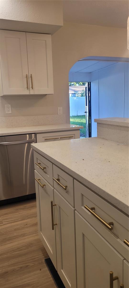 OAKHURST GROVES 1ST ADD - Residential Lease