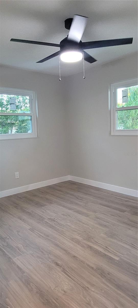 OAKHURST GROVES 1ST ADD - Residential Lease