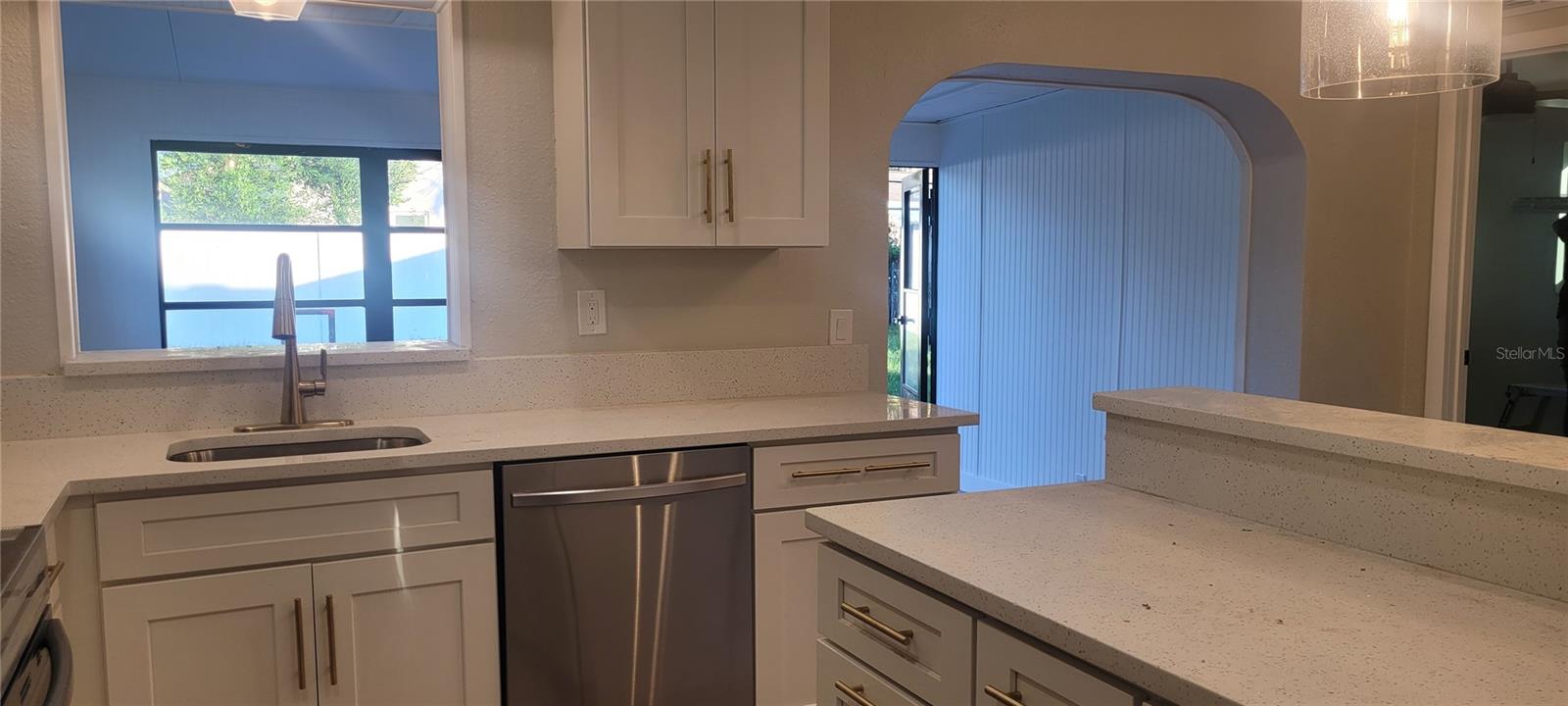 OAKHURST GROVES 1ST ADD - Residential Lease