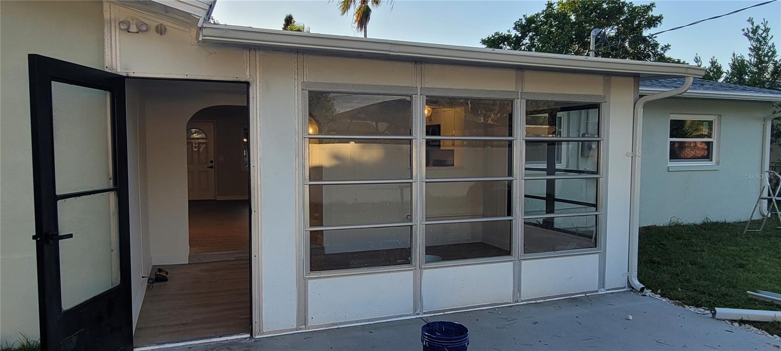 OAKHURST GROVES 1ST ADD - Residential Lease