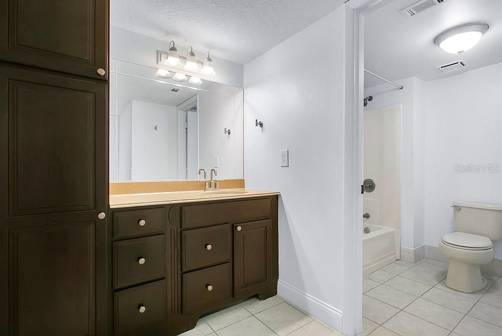 TANGLEWOOD AT SUNTREE CNTRY CLUB CONDO PH I - Residential