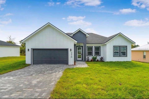 Photo of 15683 SW 49th Avenue Road, Ocala, FL 34473 (MLS # O6414721)