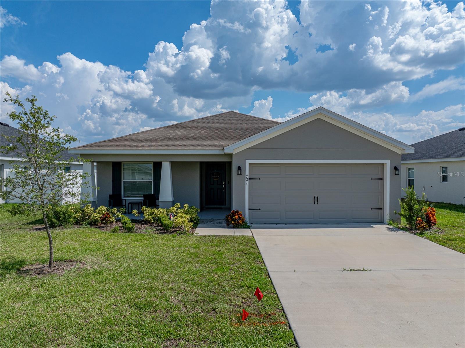 Welcome to your dream home in the sought-after, well-kept community of Auburn Cove. This beautifully maintained four-bedroom, two-bath home with a two-car garage in Polk City offers the perfect blend of comfort and convenience. You will enjoy tranquil living just minutes from I-4, allowing for easy commutes to Orlando, Tampa, and nearby attractions.
The open floor plan features vaulted ceilings, creating a spacious and airy living environment. The large kitchen island serves as the centerpiece for gatherings, meal preparation, and casual dining. The primary bedroom is a true retreat with a walk-in closet and an en-suite bath with a garden tub and shower.
Step outside onto a spacious lanai overlooking a beautiful and spacious backyard. As a bonus, the community is conveniently located near the paved Auburndale TECO Trail and the Auburn Cove community dog park.
Don’t miss your opportunity to own a slice of tranquility with modern comforts. Schedule your private showing today.