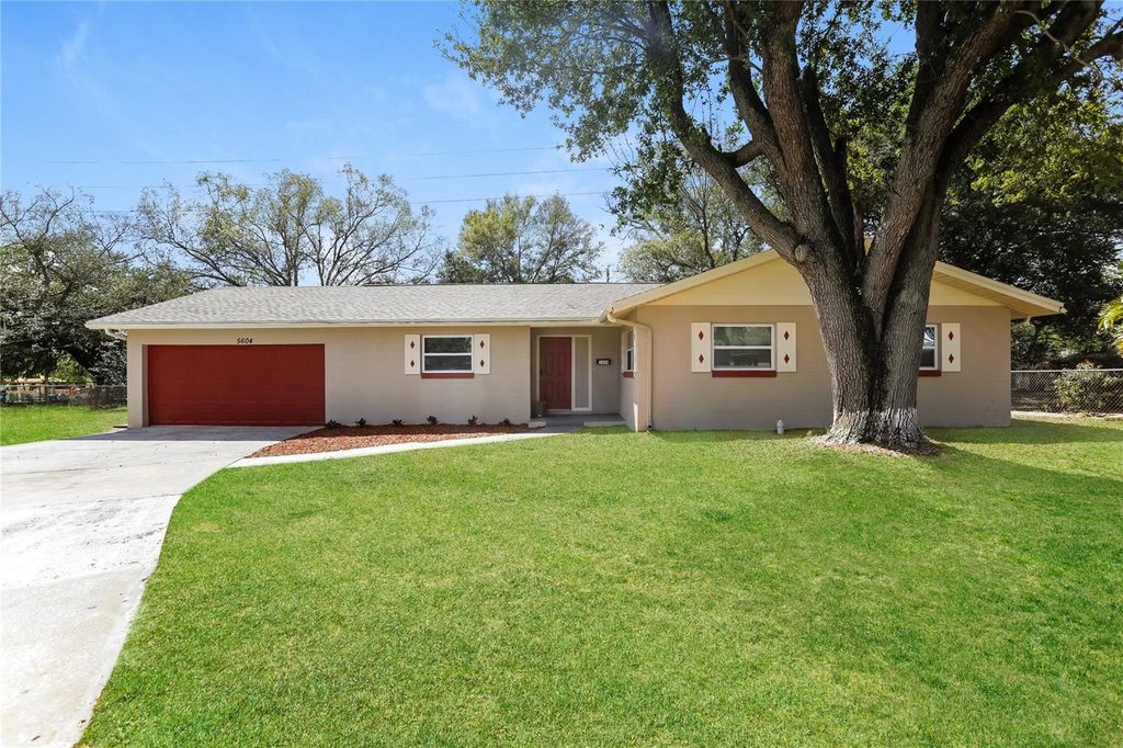 Photo of 5604 Fair Oak Court, Orlando, FL 32808 (MLS # O6384038)