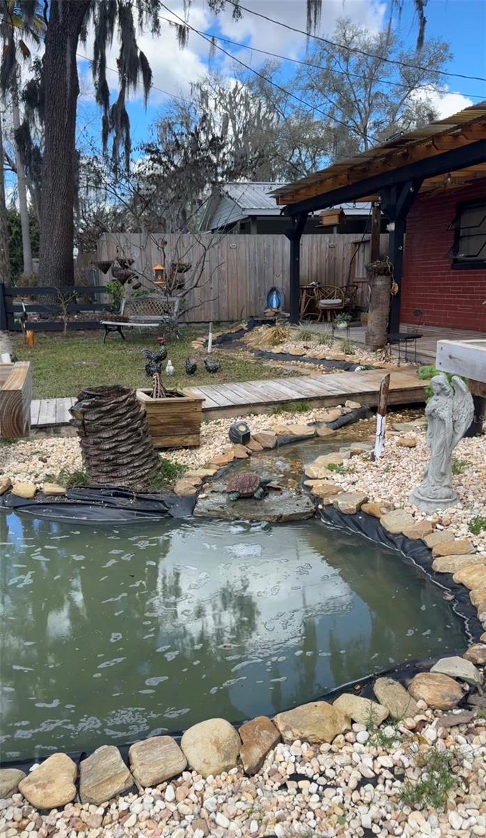 HICKORY HILL RETREATS UNIT 03 - Residential