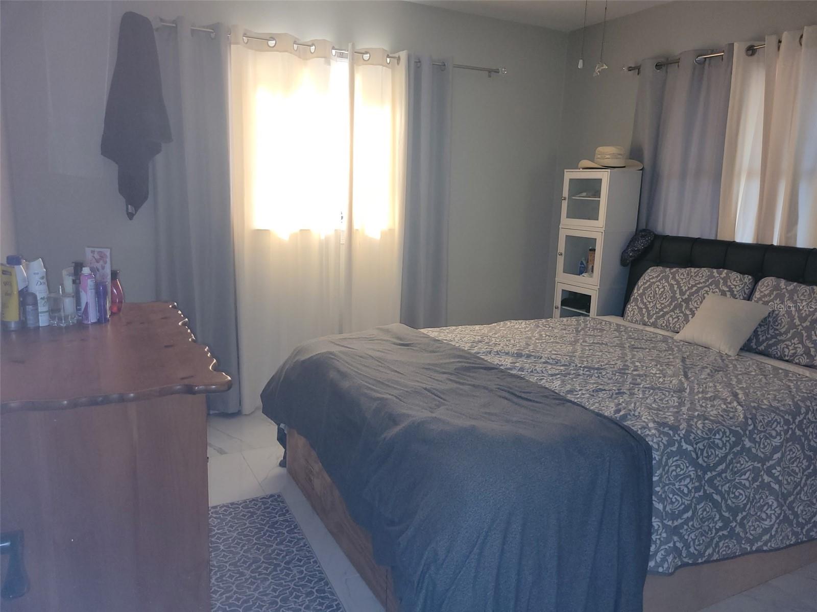 HICKORY HILL RETREATS UNIT 03 - Residential