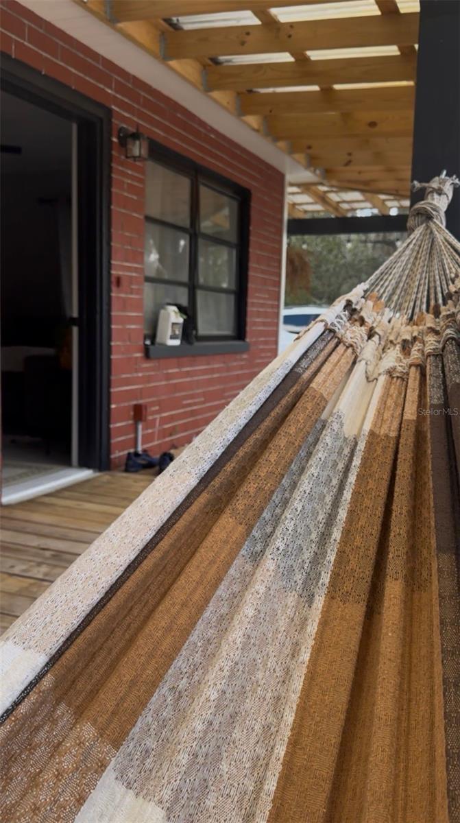 HICKORY HILL RETREATS UNIT 03 - Residential