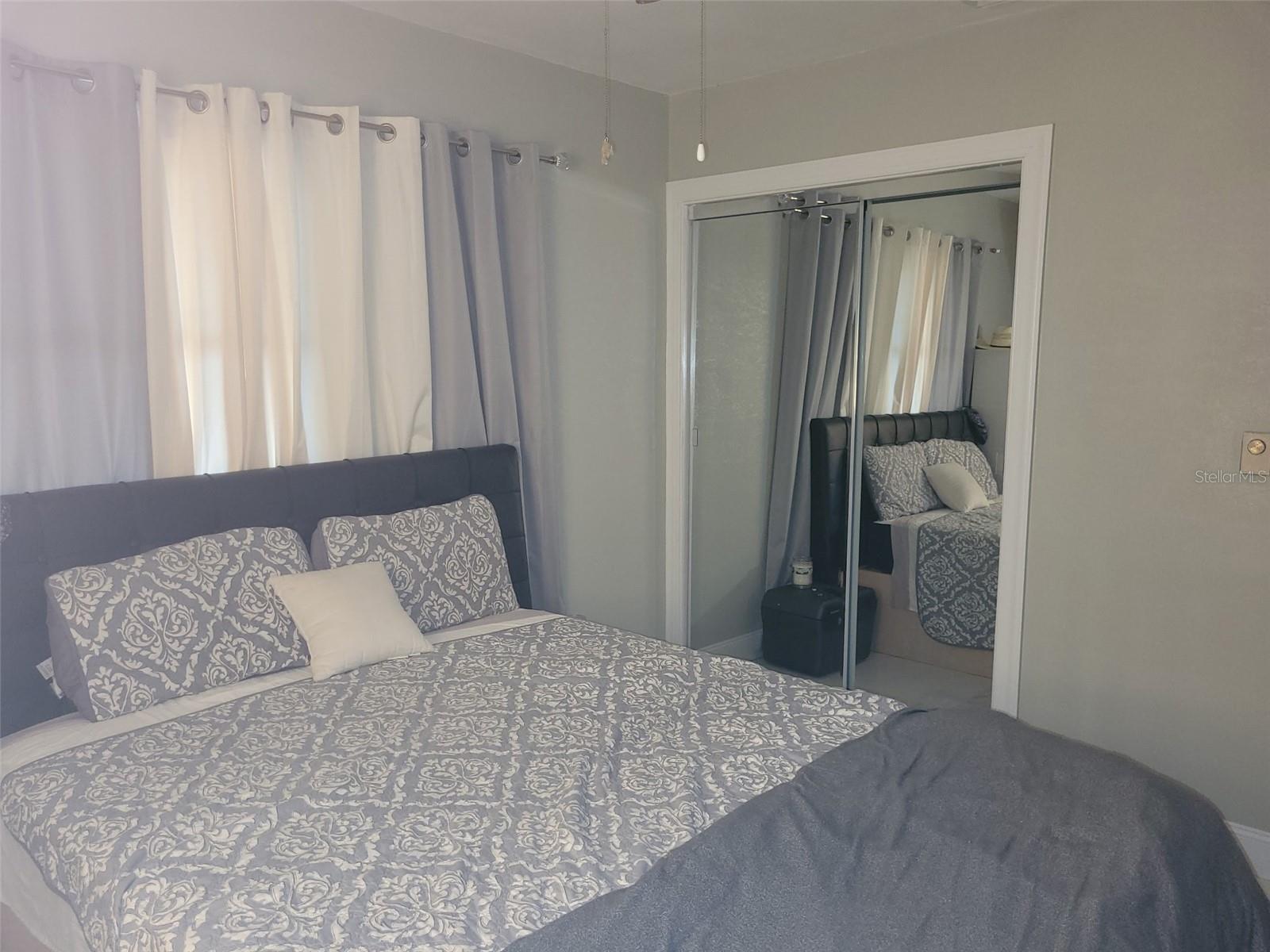 HICKORY HILL RETREATS UNIT 03 - Residential