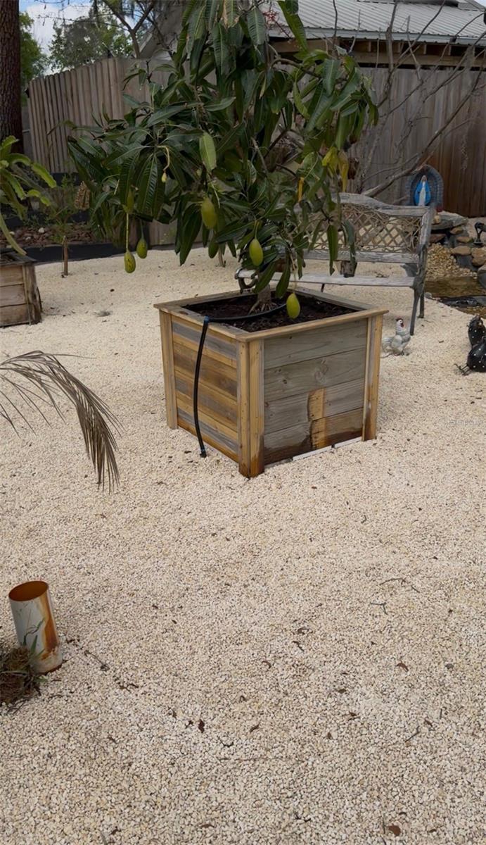 HICKORY HILL RETREATS UNIT 03 - Residential