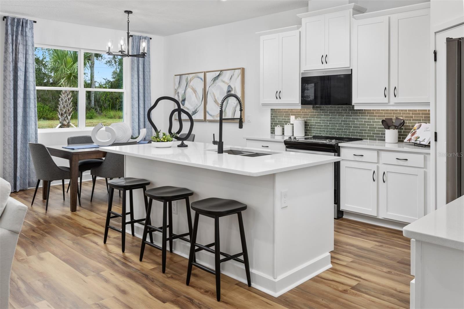 RAINWOOD - Residential