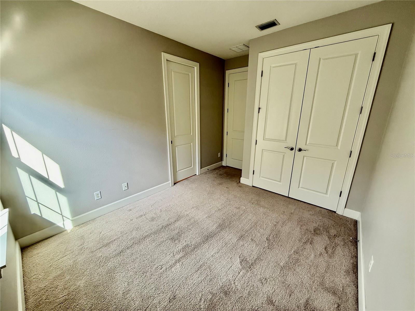 COBBLESTONE ON PALMER RANCH - Residential Lease