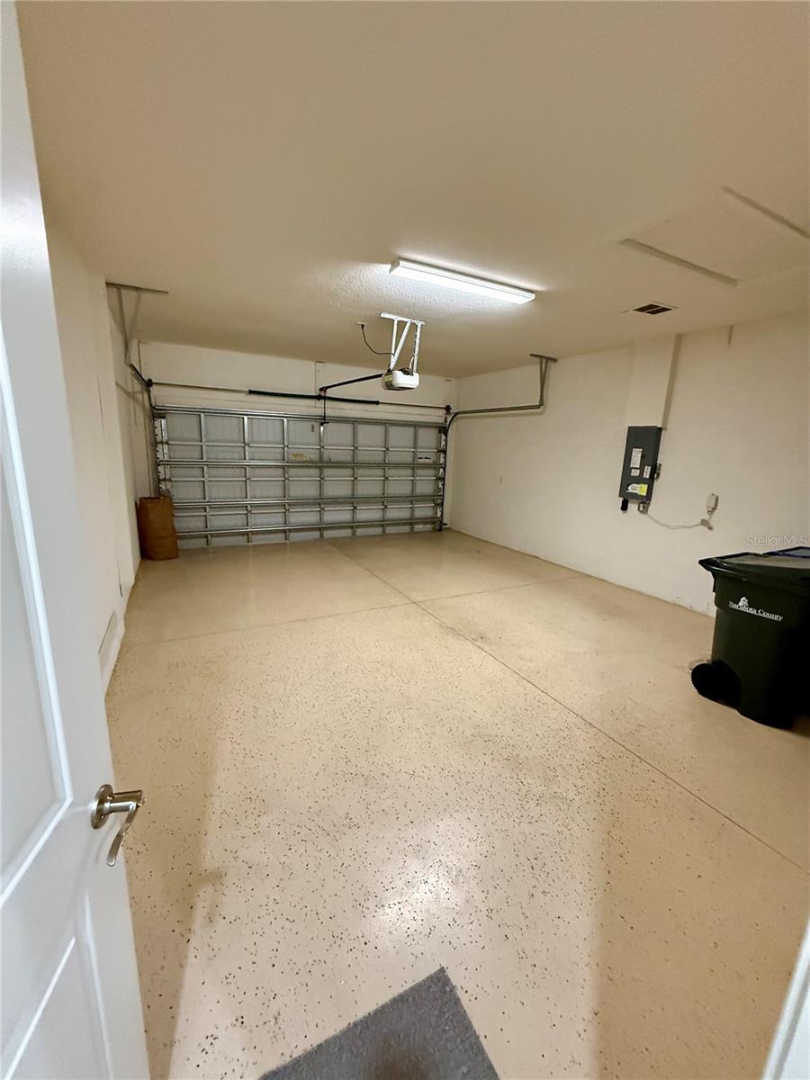 COBBLESTONE ON PALMER RANCH - Residential Lease