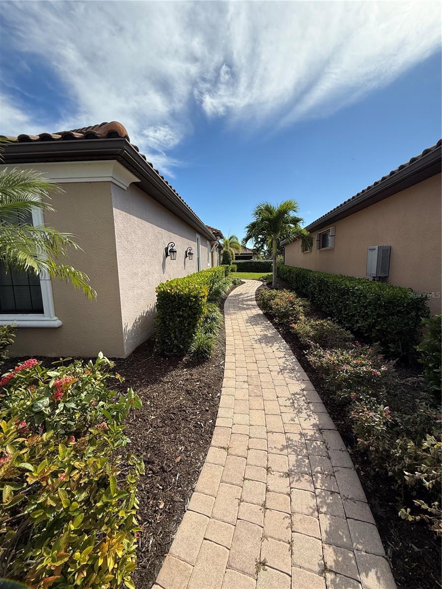 COBBLESTONE ON PALMER RANCH - Residential Lease
