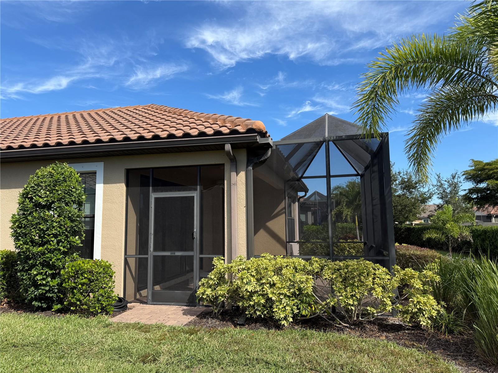 COBBLESTONE ON PALMER RANCH - Residential Lease