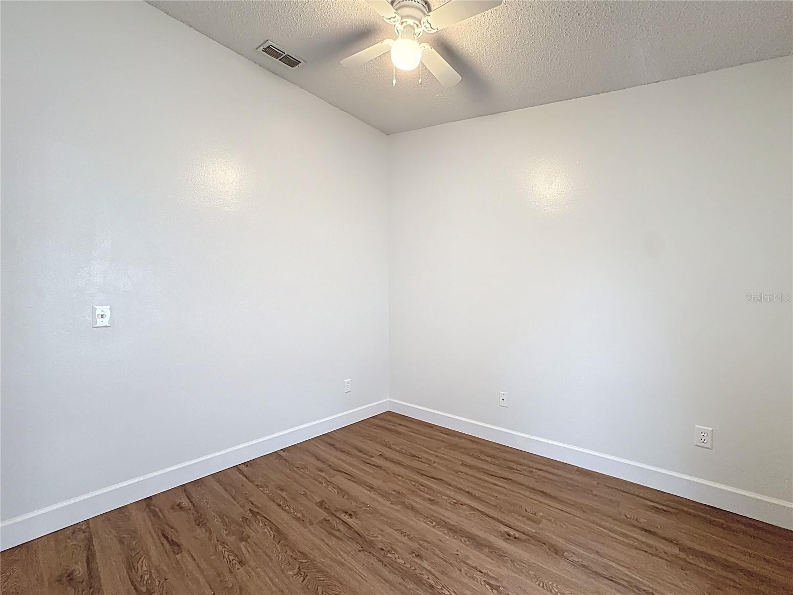 SEASONS THE - Residential