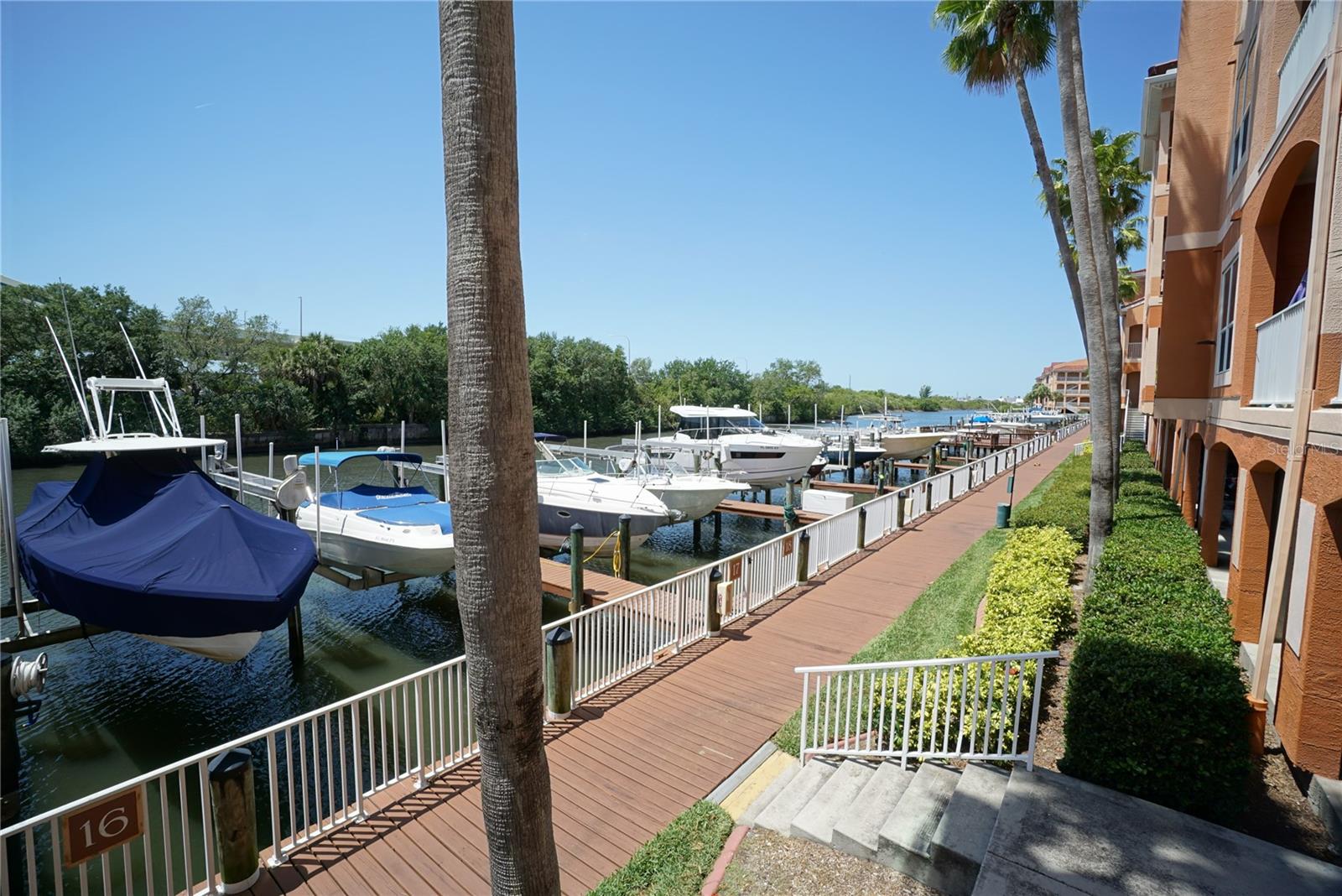 CULBREATH KEY BAYSIDE CONDOMIN - Residential Lease