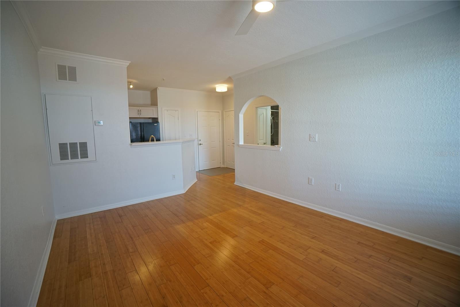 CULBREATH KEY BAYSIDE CONDOMIN - Residential Lease