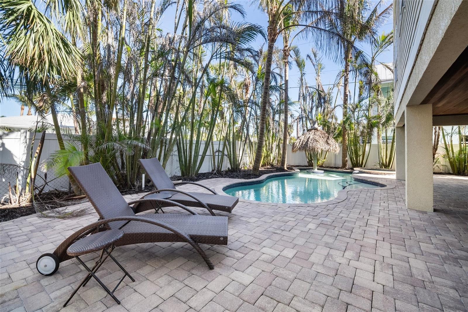 WEST WIND SHORES - Residential