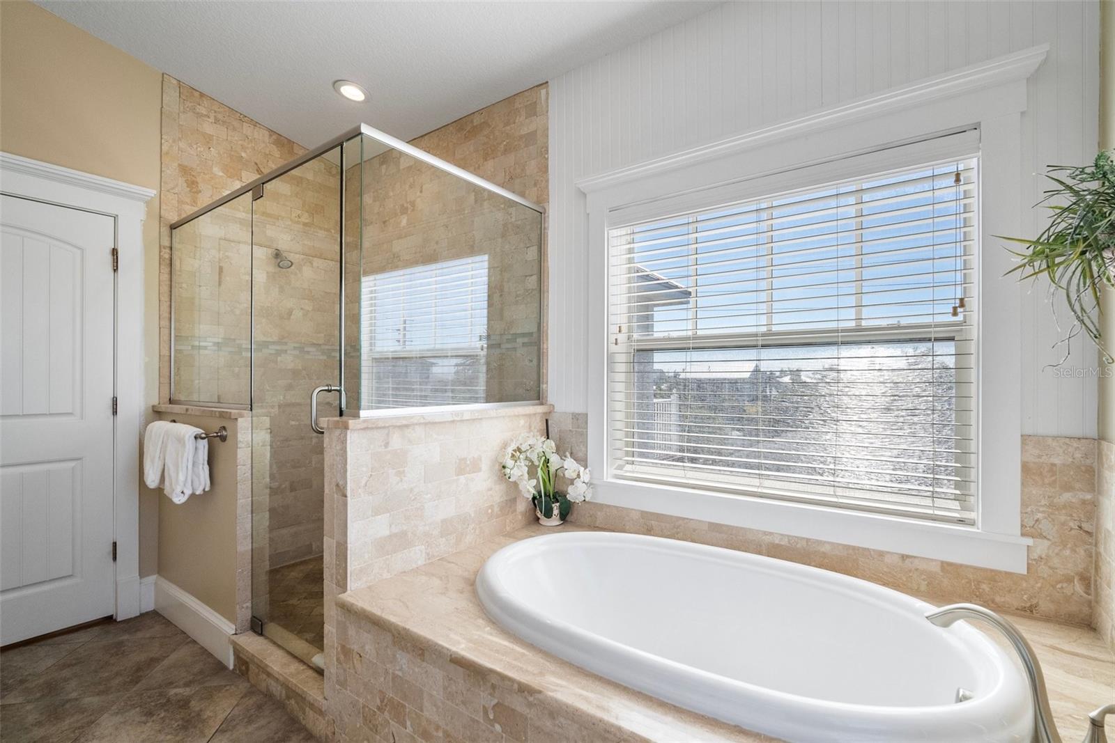 WEST WIND SHORES - Residential