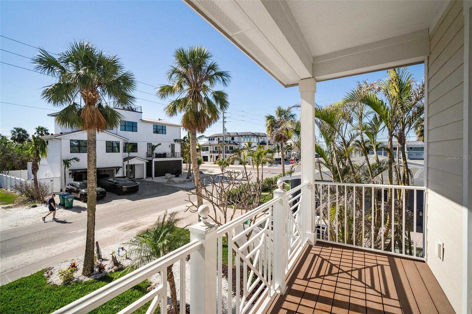 WEST WIND SHORES - Residential