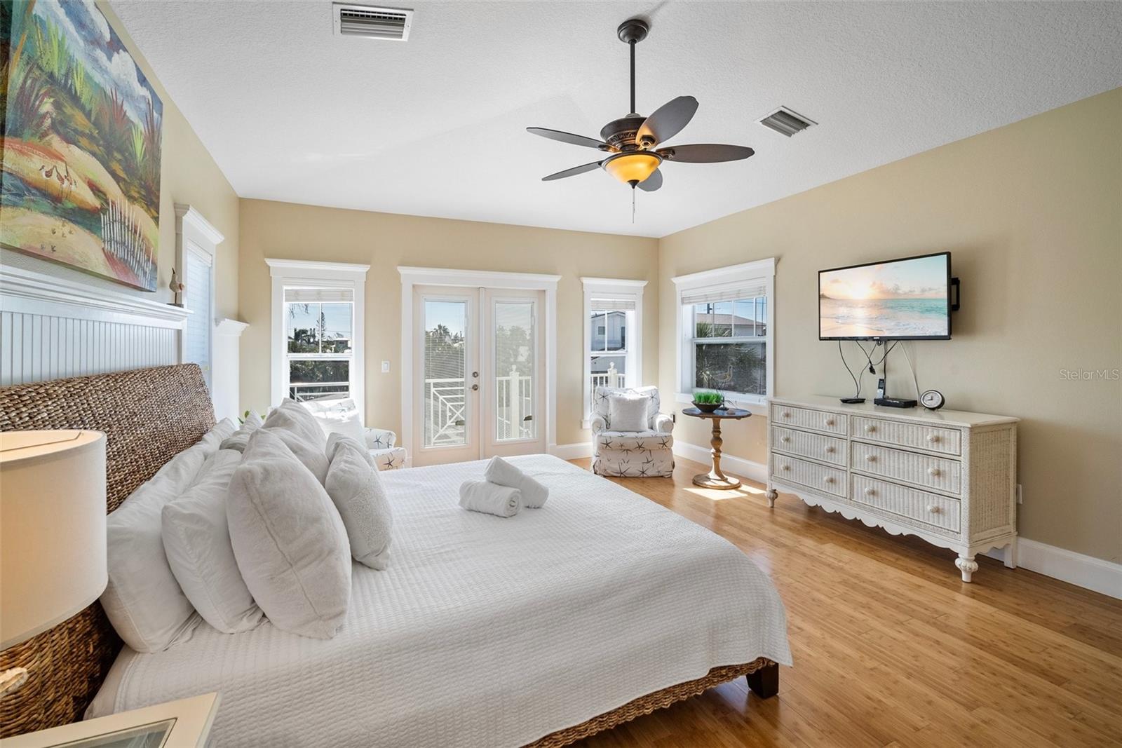 WEST WIND SHORES - Residential