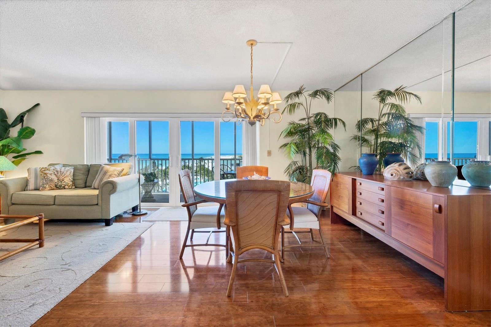 LIDO AMBASSADOR - Residential