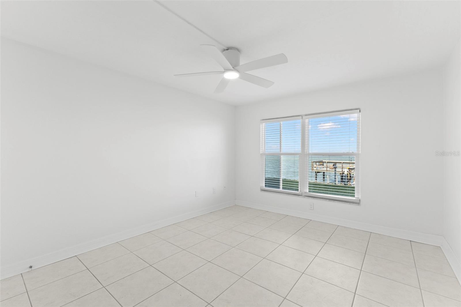 DOLPHIN POINTE OF DUNEDIN CONDO - Residential