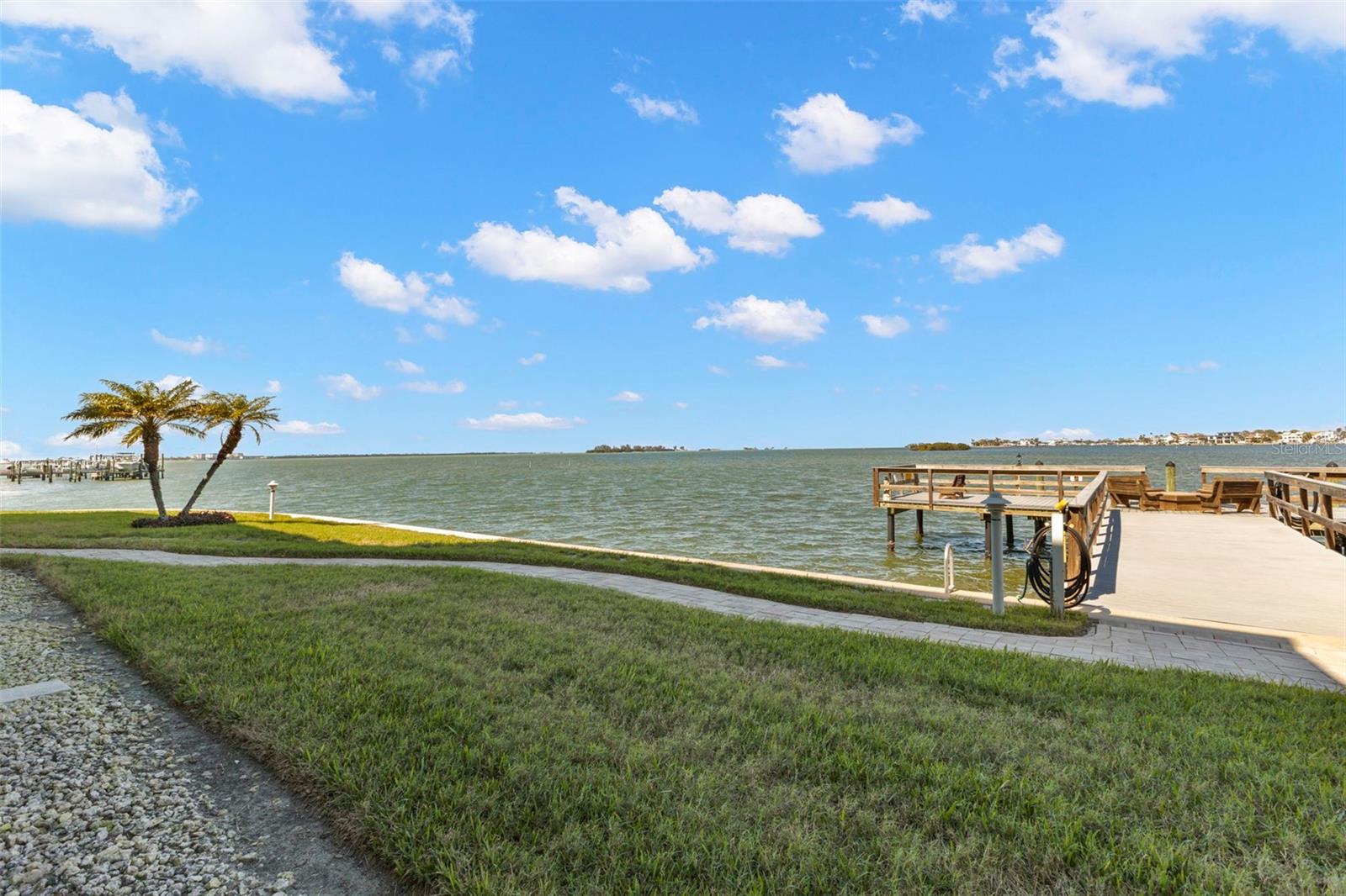 464 N PAULA DRIVE 118