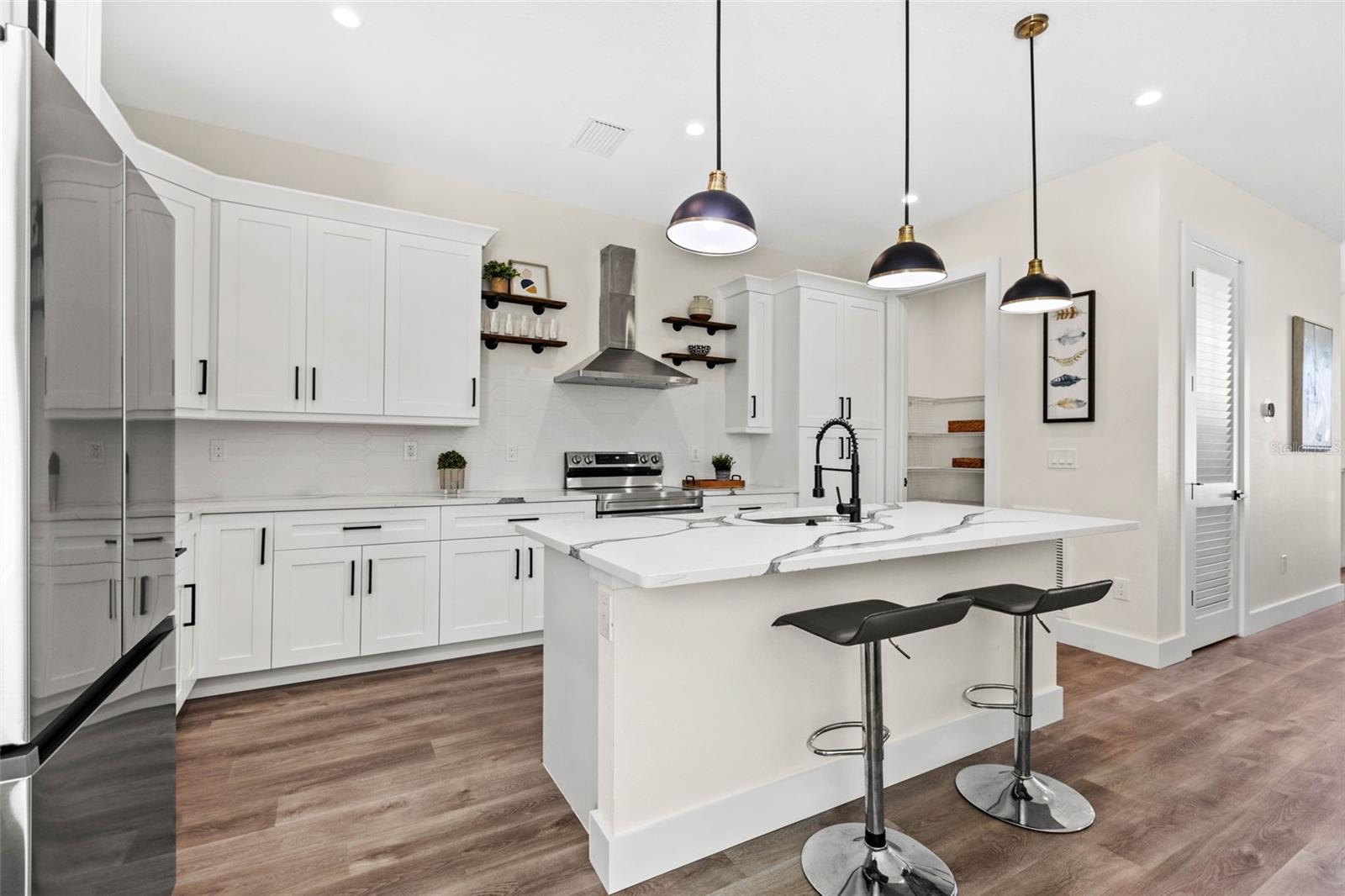 WILLOW TERRACE TWNHMS 8 - Residential Lease