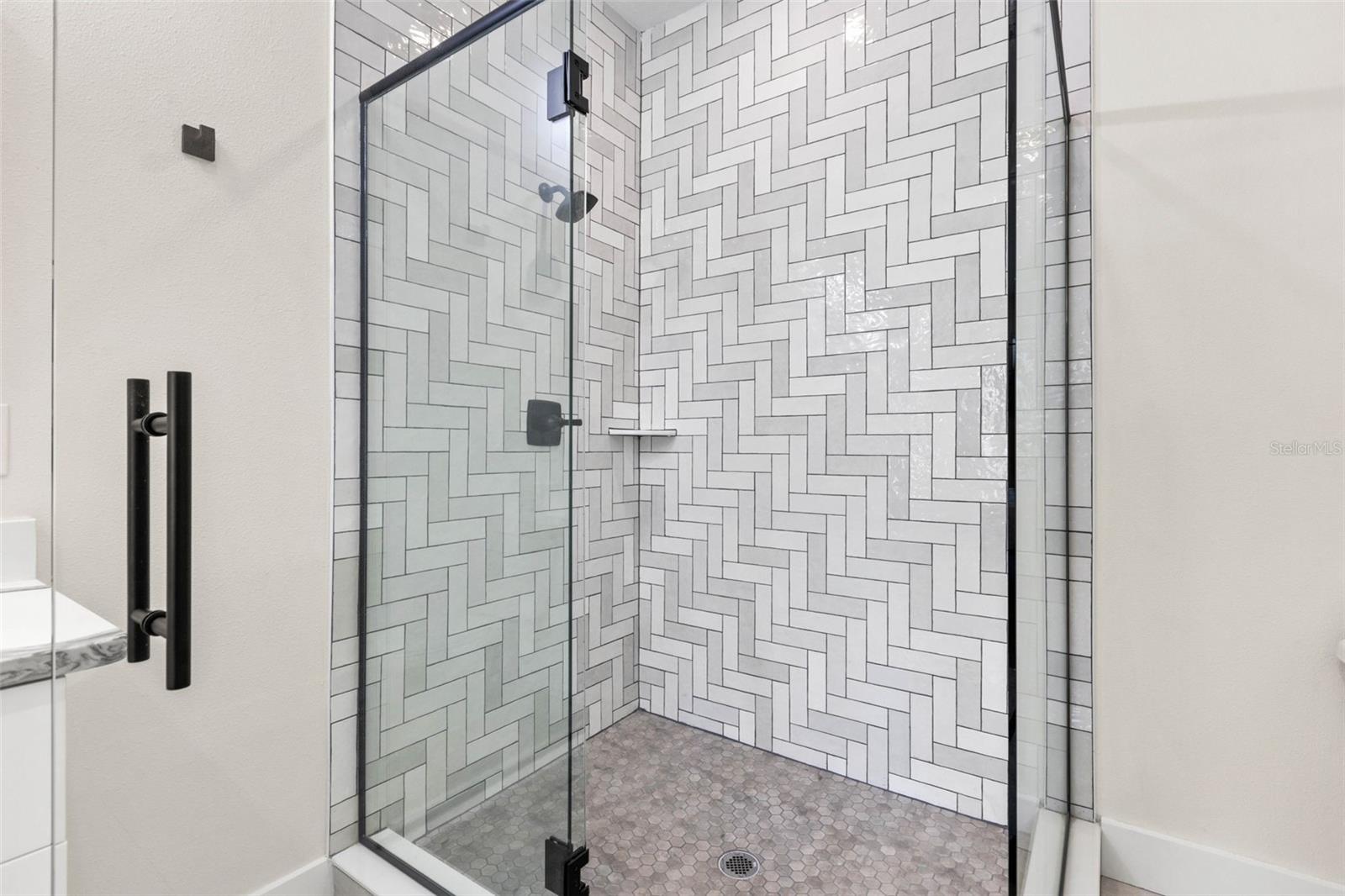 WILLOW TERRACE TWNHMS 8 - Residential Lease