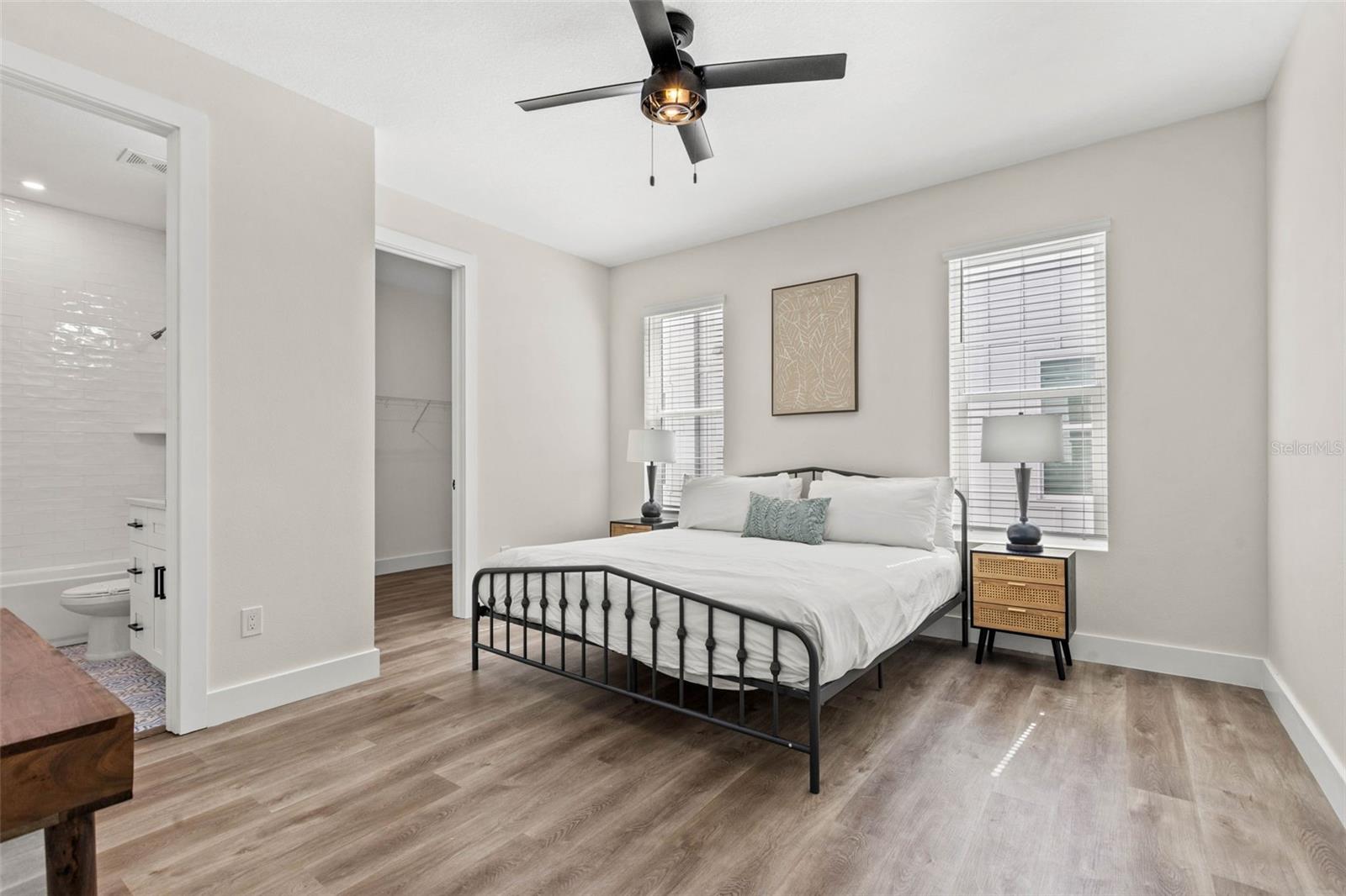 WILLOW TERRACE TWNHMS 8 - Residential Lease