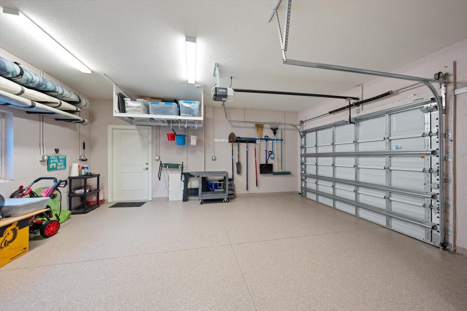 PENGUIN CABANA SUB - Residential