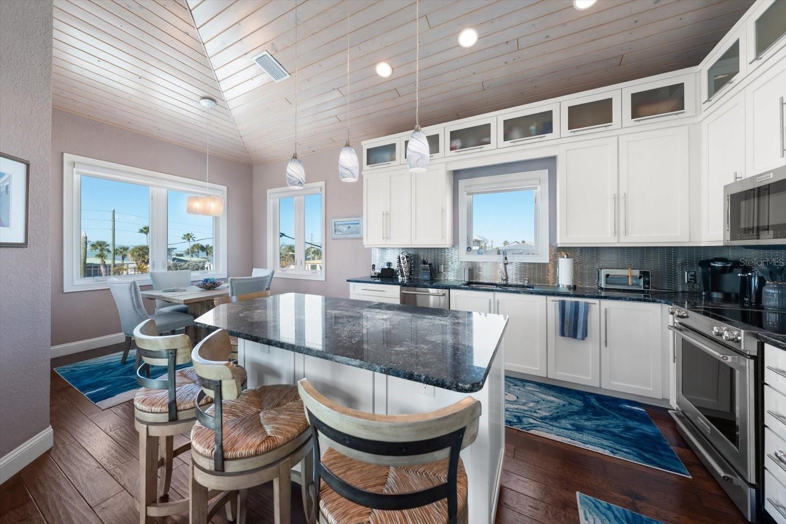 PENGUIN CABANA SUB - Residential