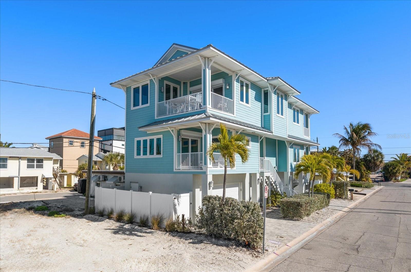 PENGUIN CABANA SUB - Residential