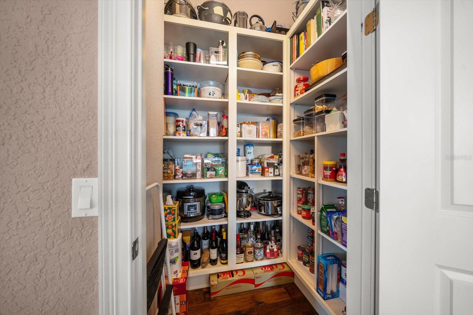 PENGUIN CABANA SUB - Residential