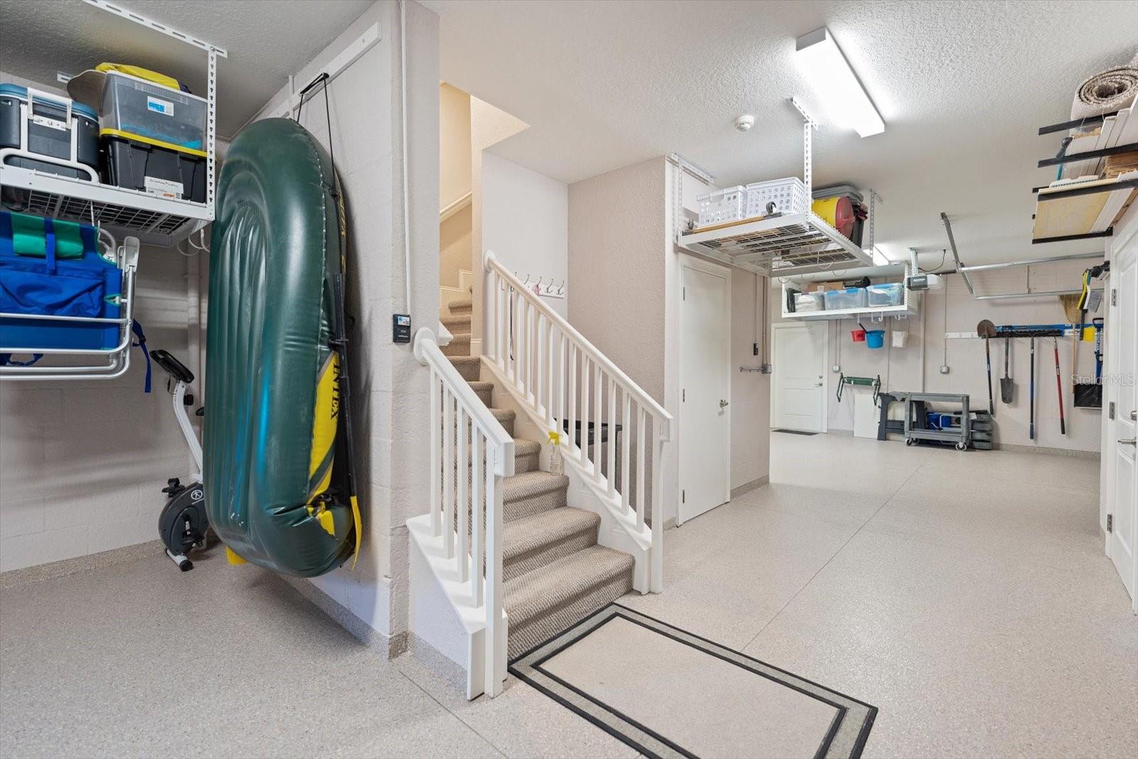 PENGUIN CABANA SUB - Residential