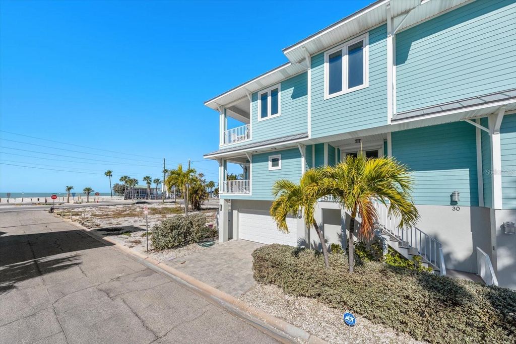 Photo of 30 79th Avenue, Treasure Island, FL 33706 (MLS # TB8475318)