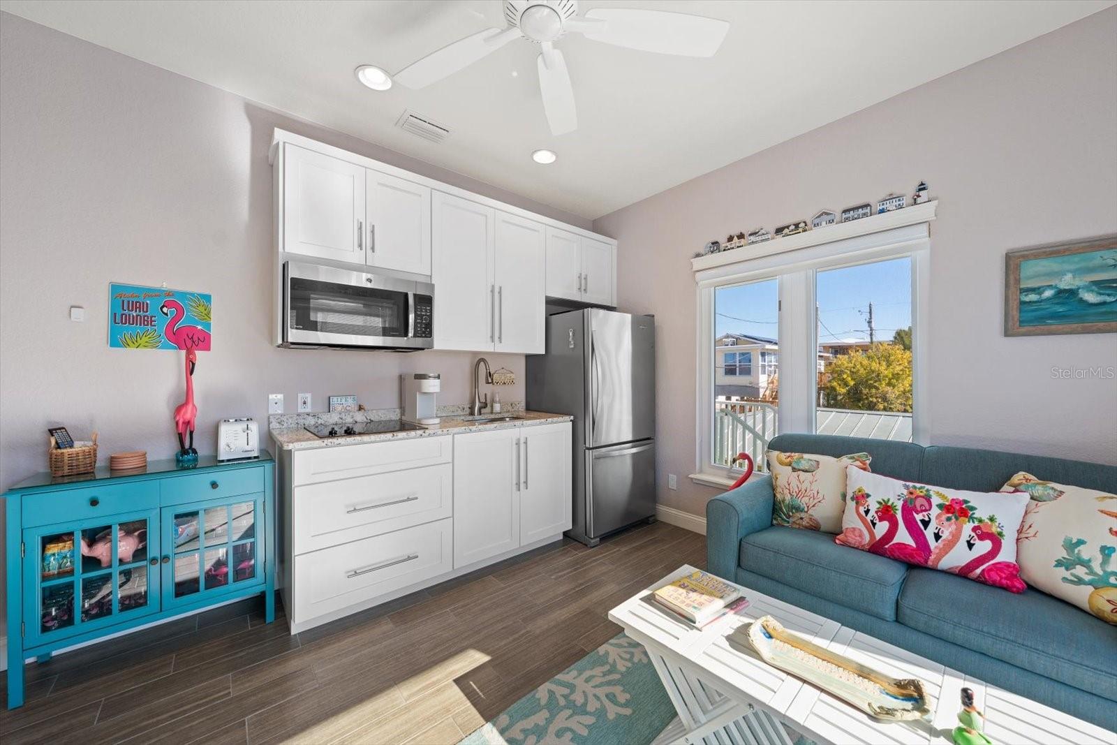 PENGUIN CABANA SUB - Residential