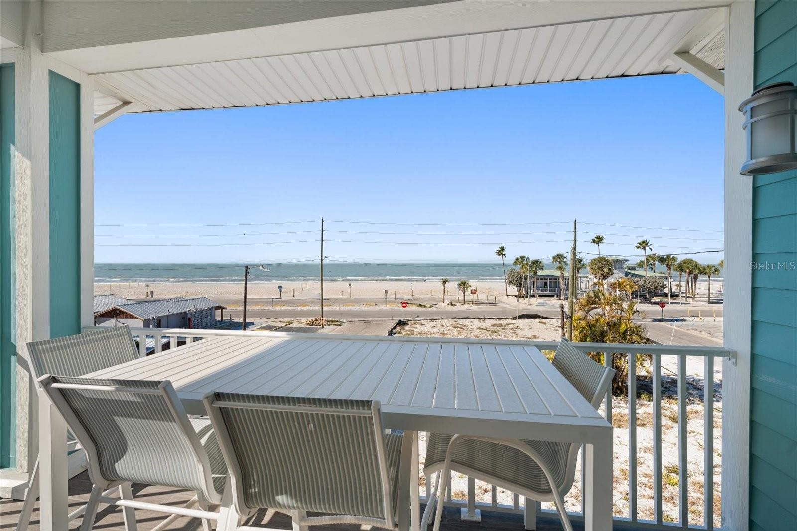 PENGUIN CABANA SUB - Residential