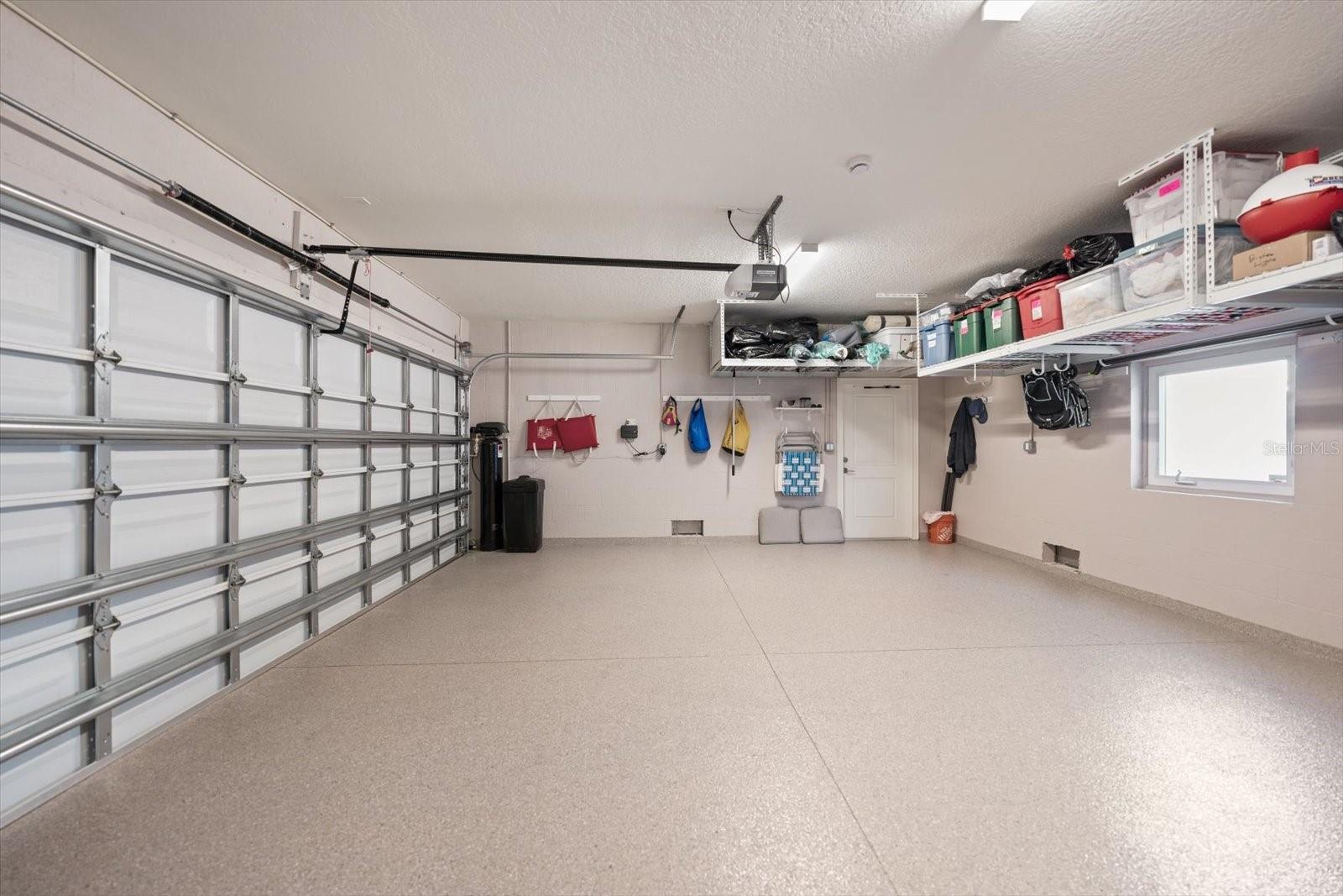 PENGUIN CABANA SUB - Residential