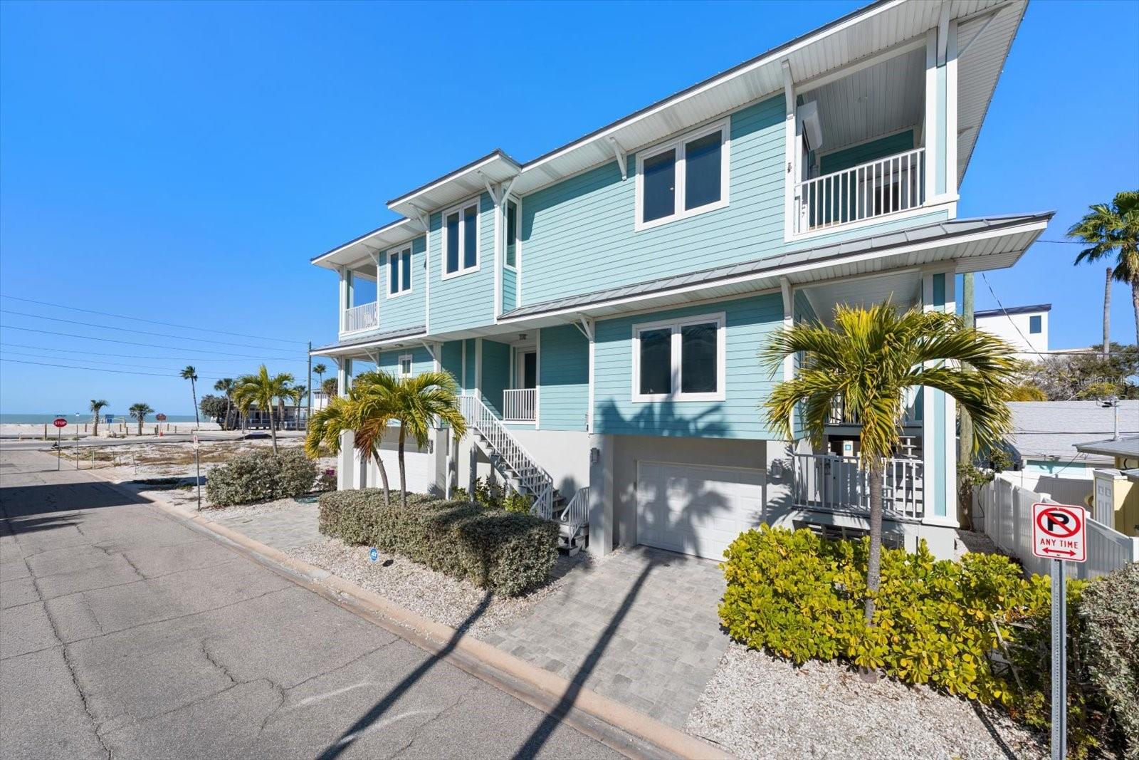 PENGUIN CABANA SUB - Residential