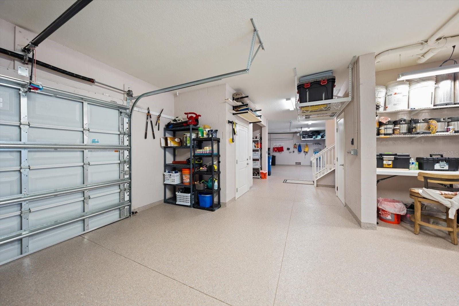 PENGUIN CABANA SUB - Residential