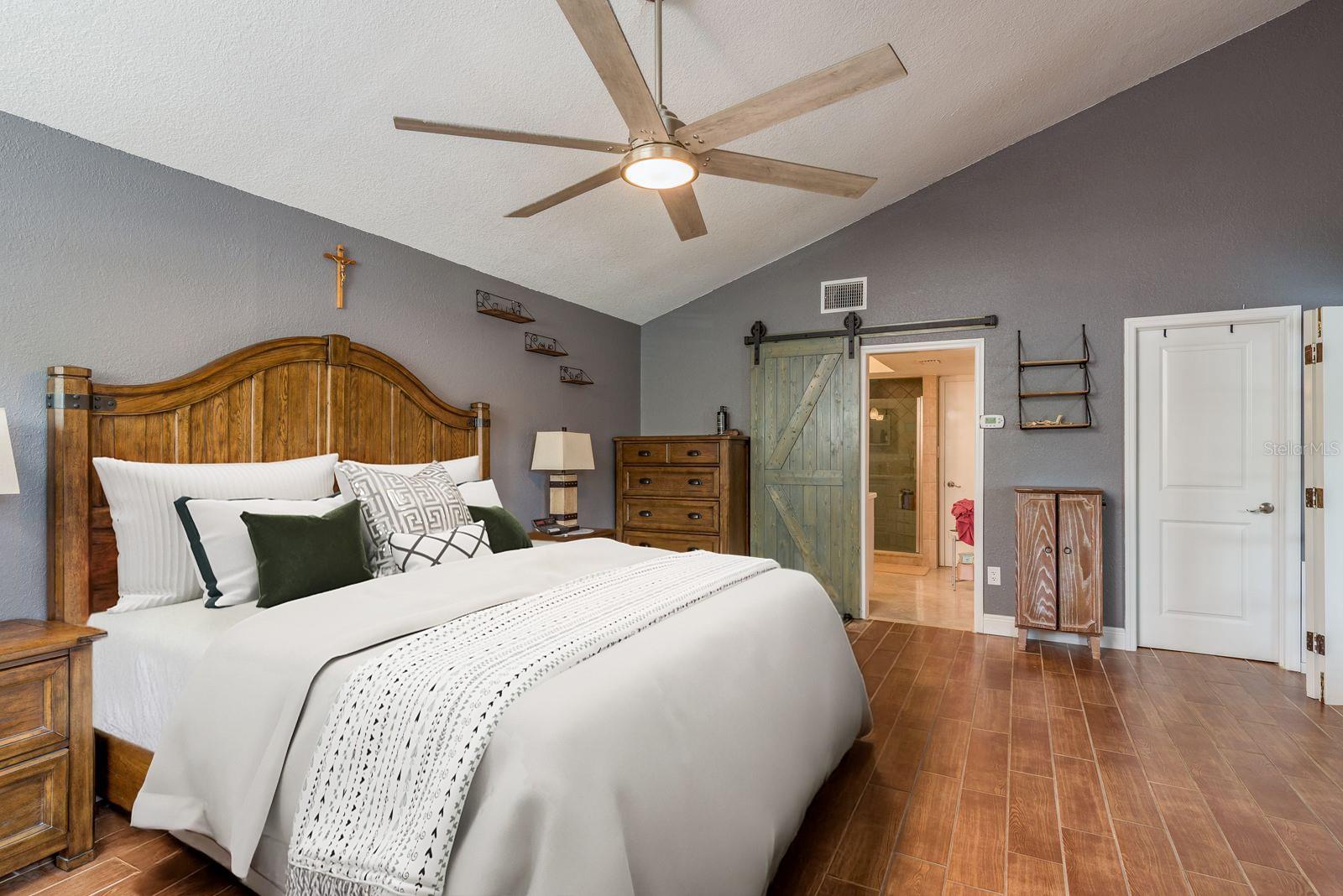 OAK RIDGE - Residential