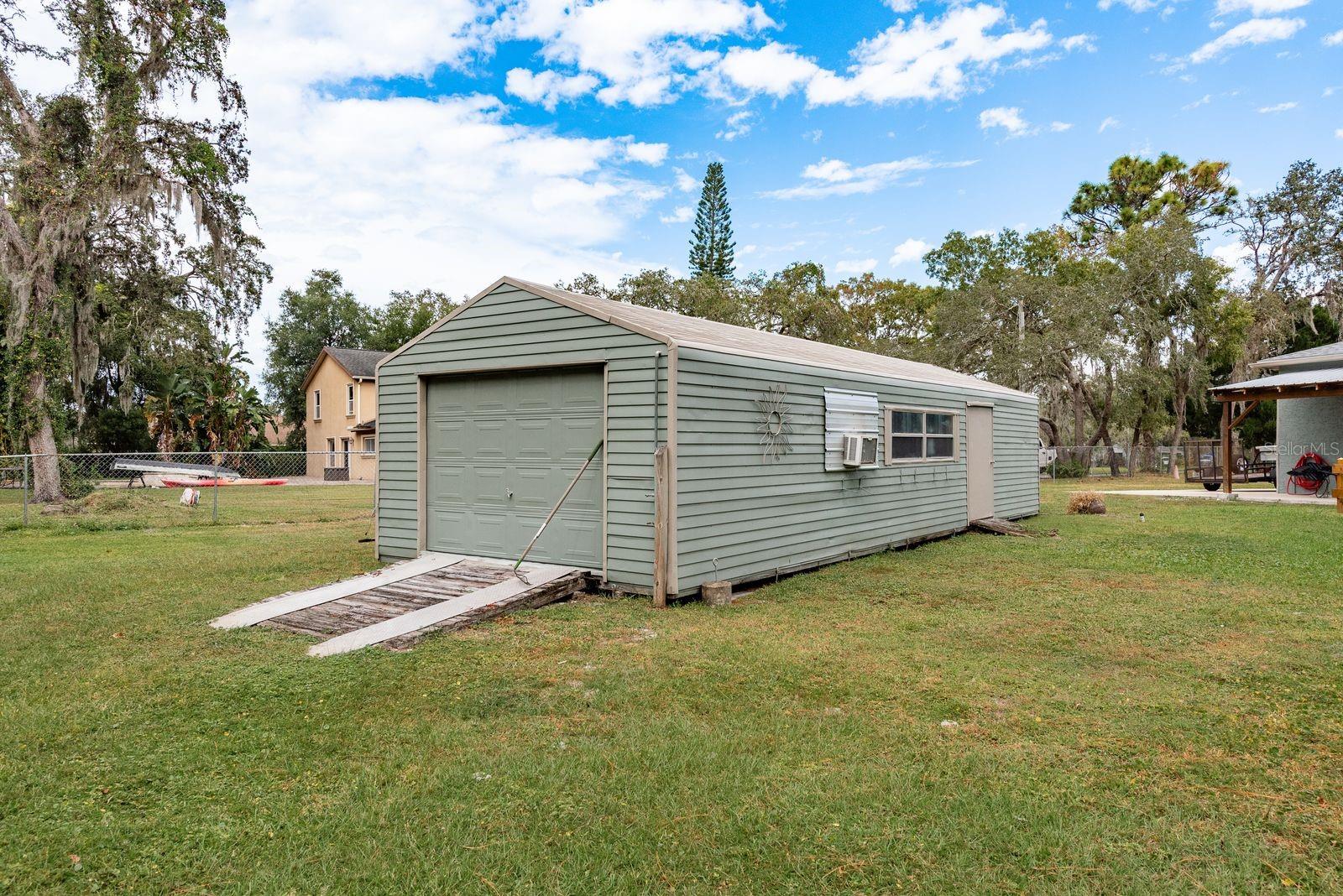 OAK RIDGE - Residential