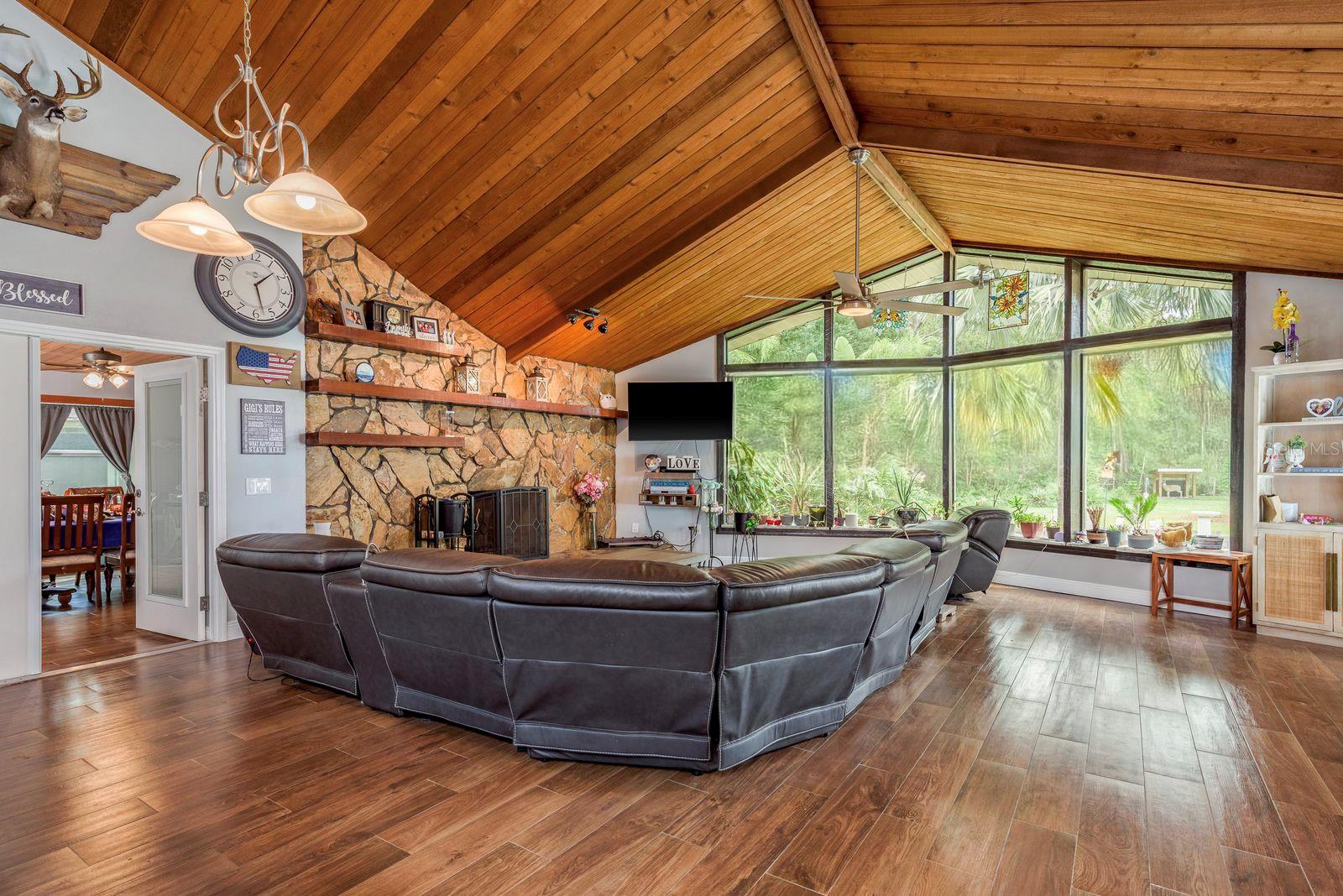 OAK RIDGE - Residential